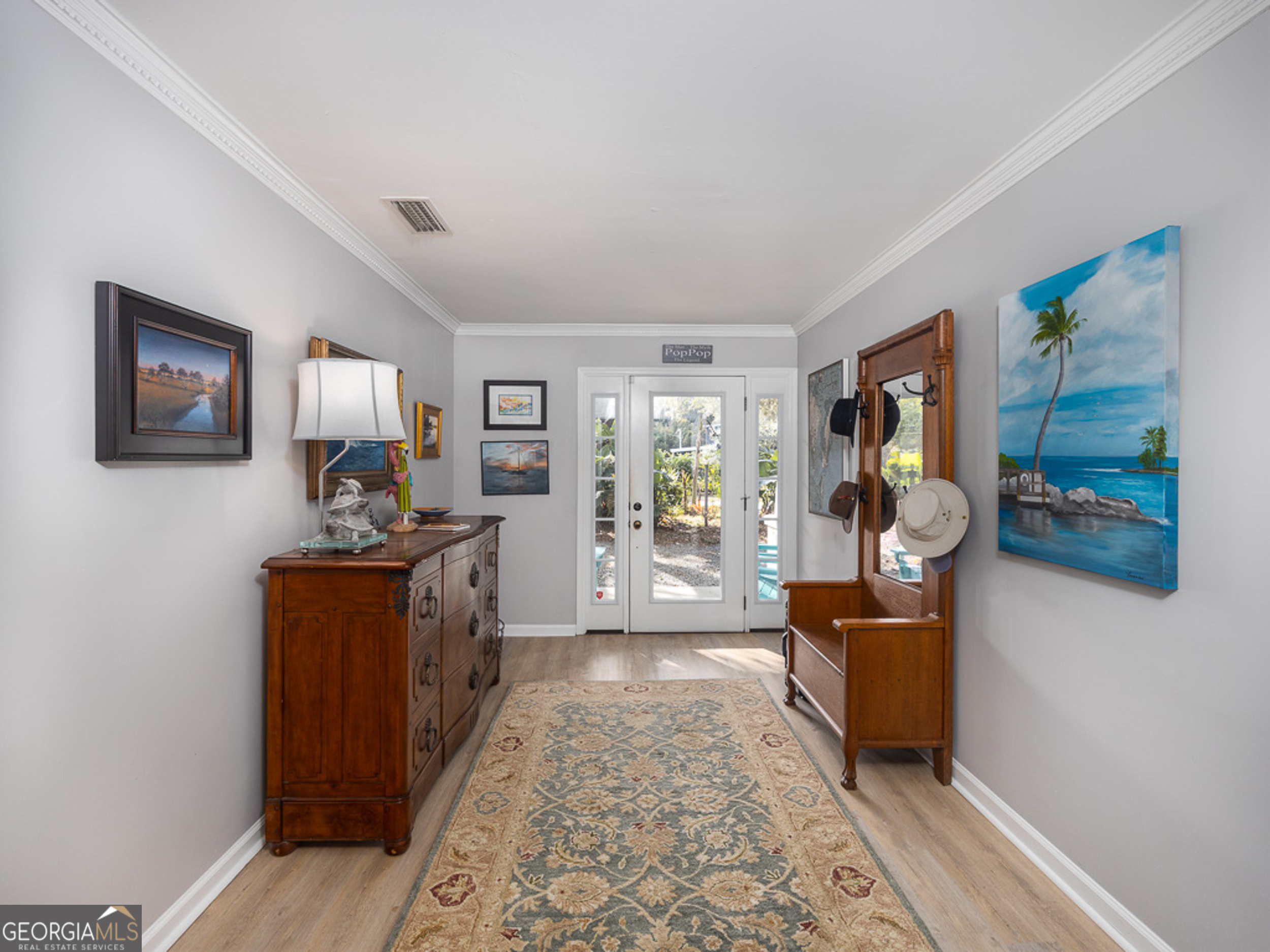103 Cater ST