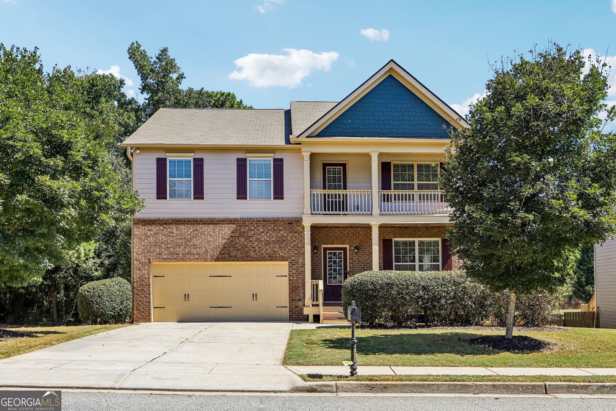 202 Inverness AVE