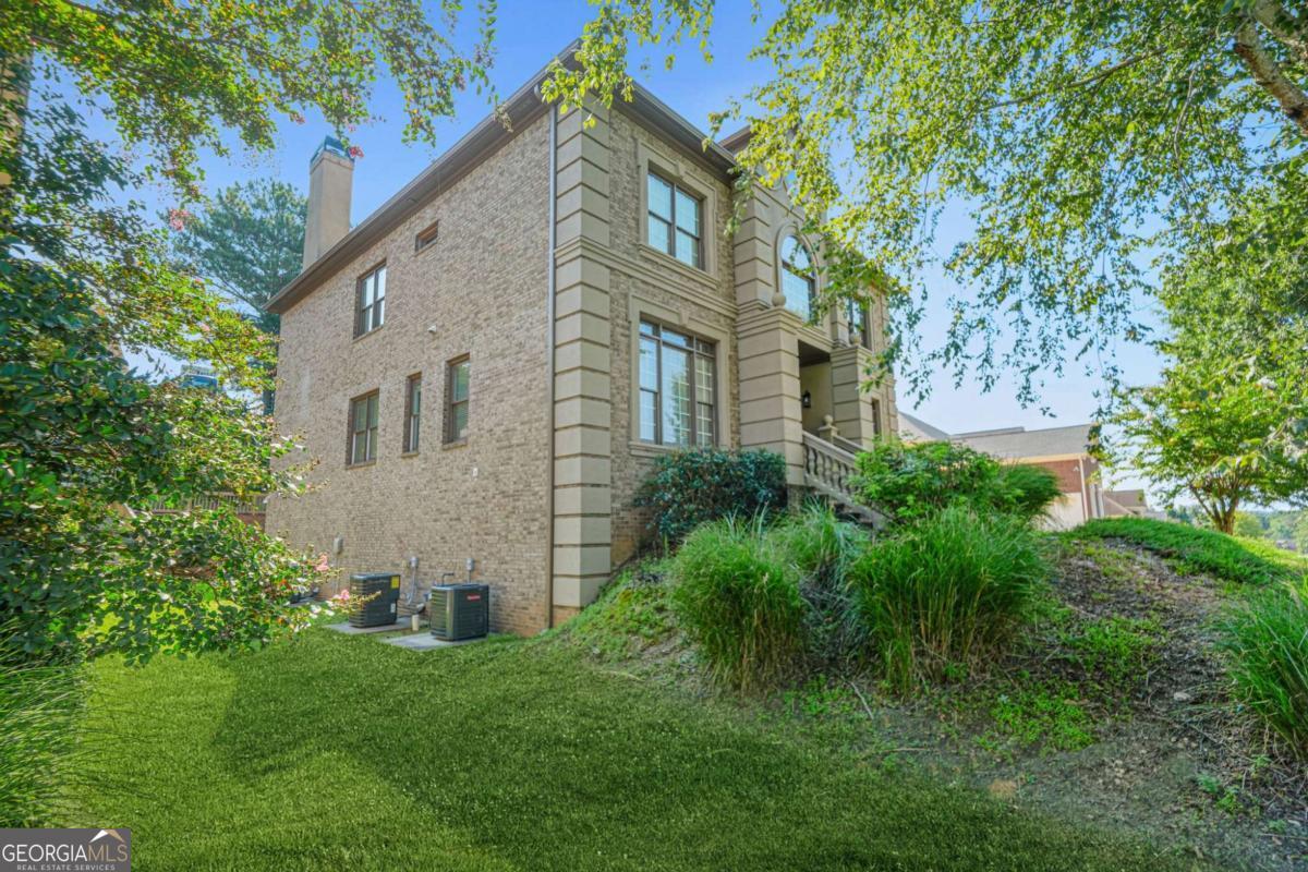4520 Mossey DR