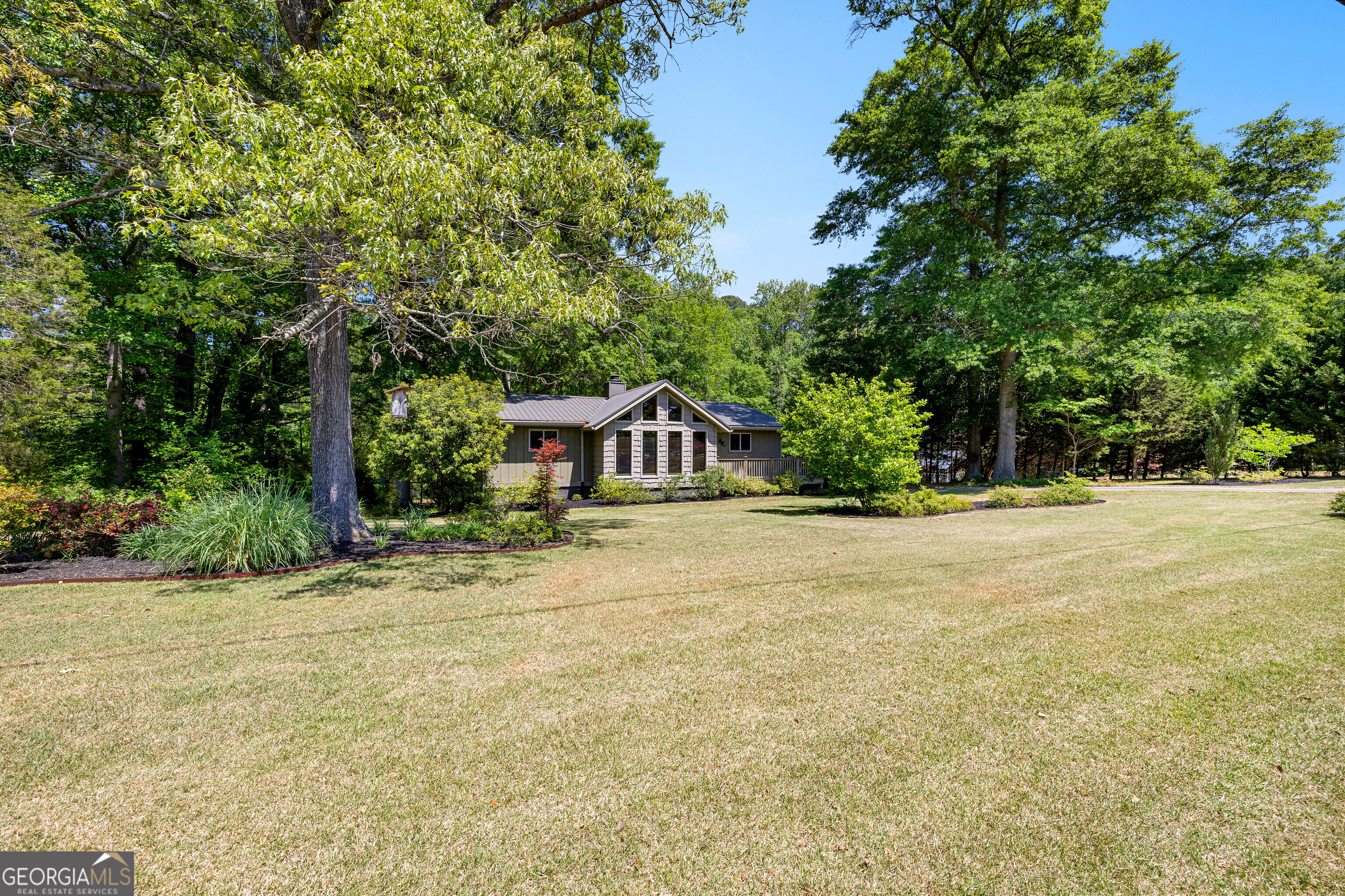 735 Welcome To Sargent RD