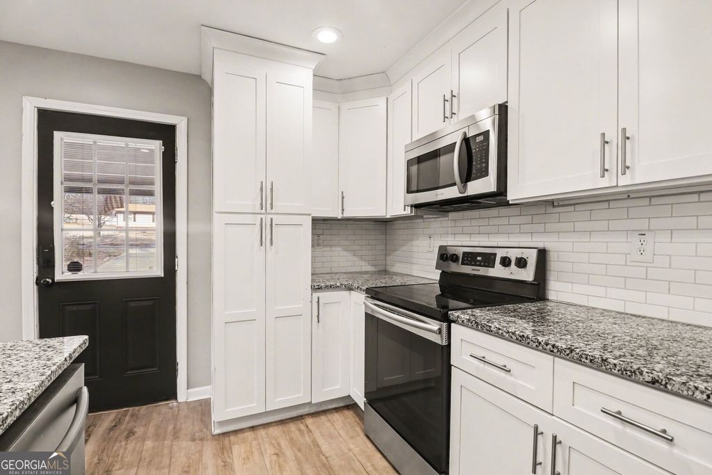 Photo of 778 Creek View Drive, Lawrenceville, GA 30044 (MLS # 10698968)