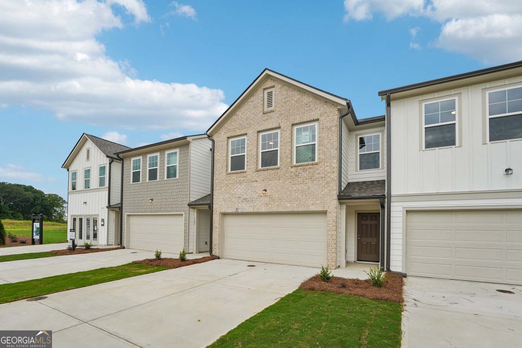 Photo of 320 Dearborn Drive, Cartersville, GA 30120 (MLS # 10808418)