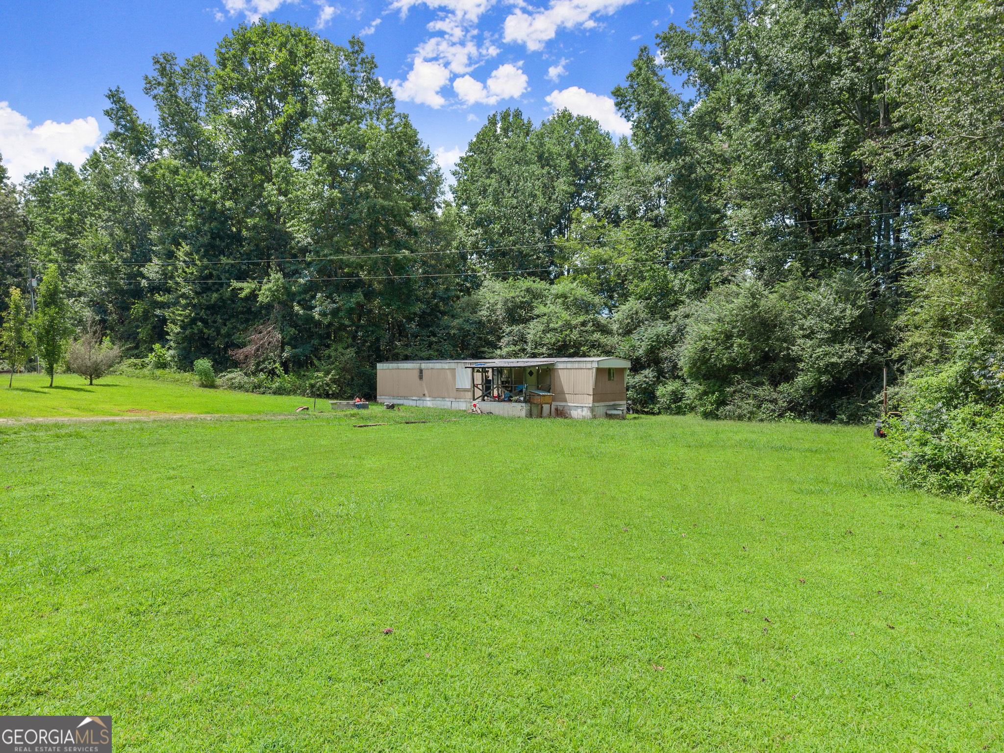8285 Campground RD