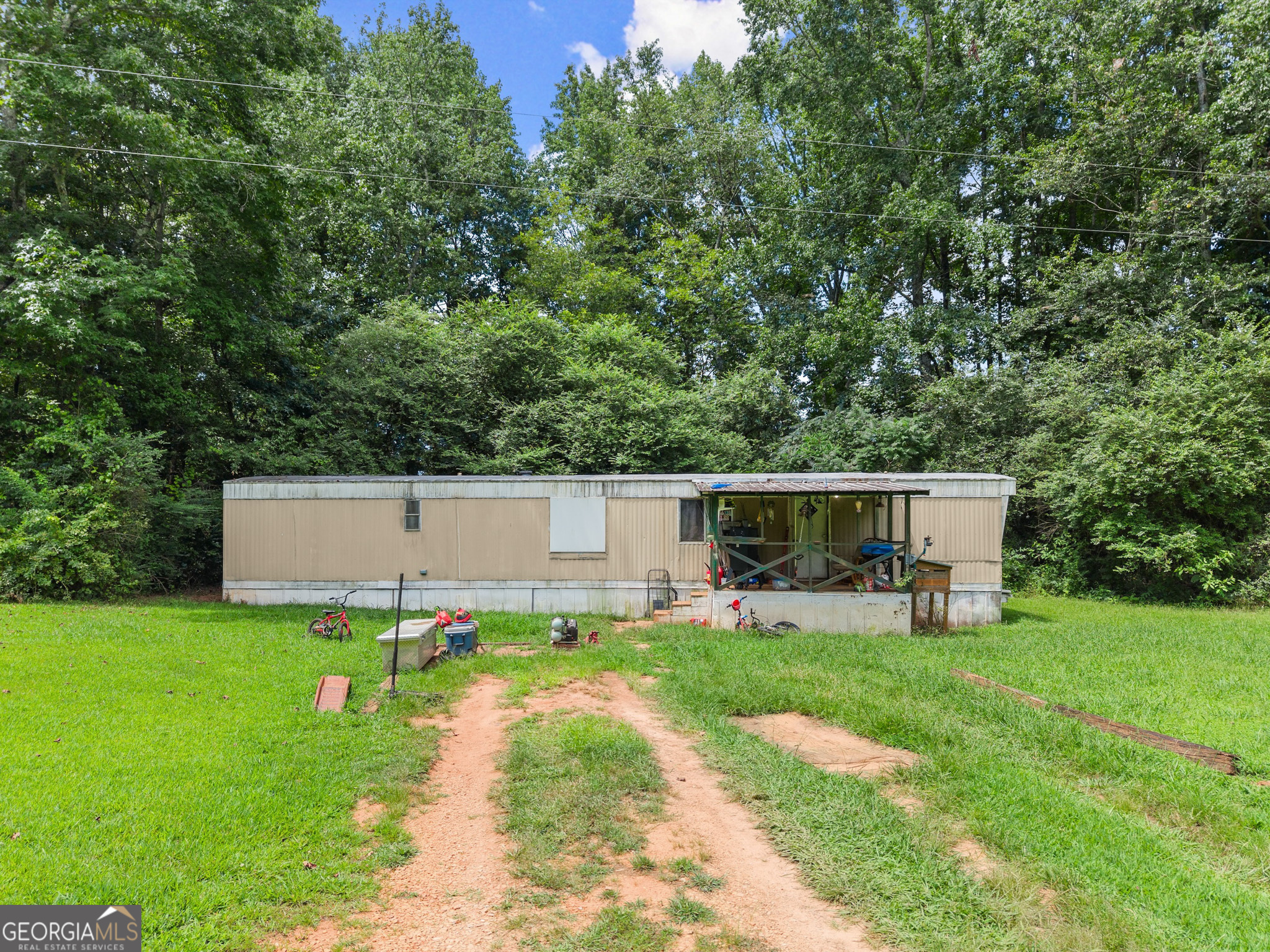 8285 Campground RD