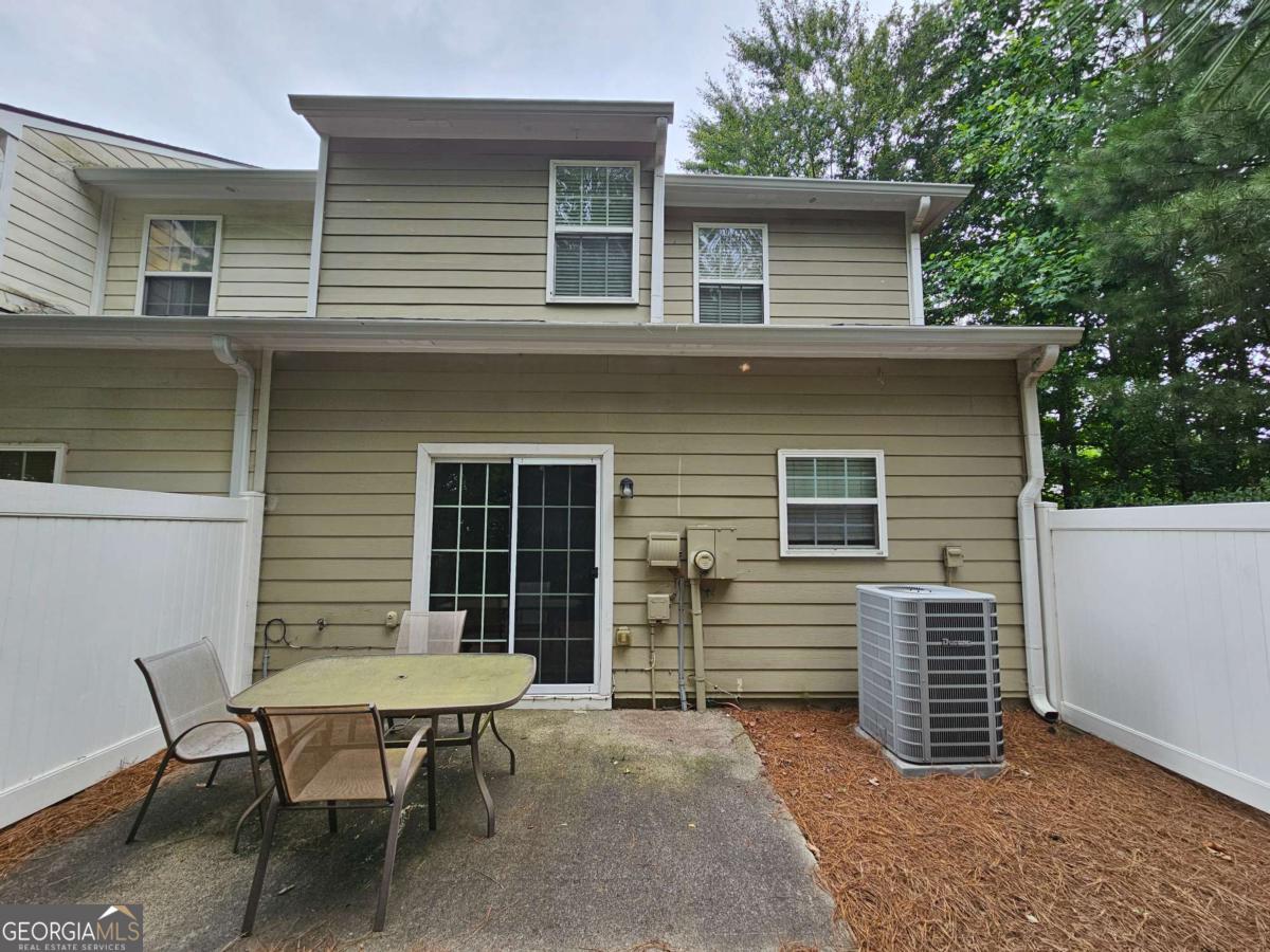 2131 Meadow Peak RD