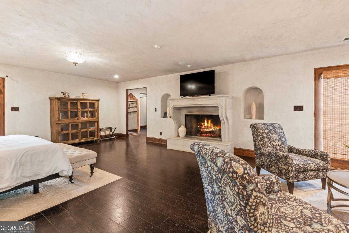 Sanders Field Estates - Residential
