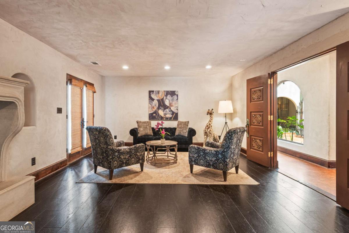 Sanders Field Estates - Residential