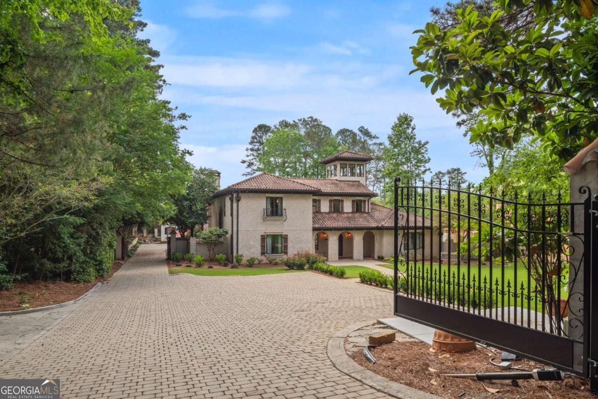 Sanders Field Estates - Residential