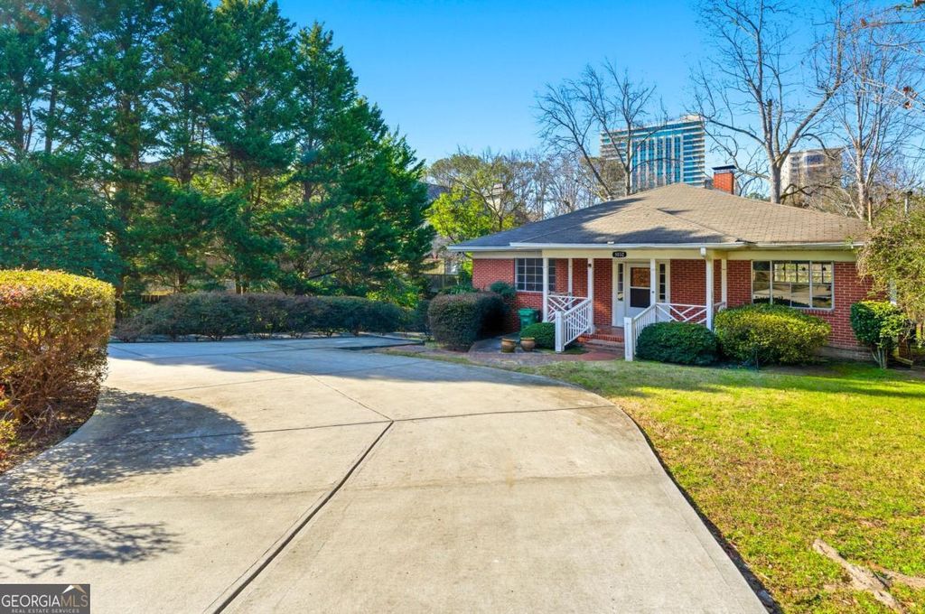 Photo of 1032 Standard Drive NE, Atlanta, GA 30319 (MLS # 10691861)