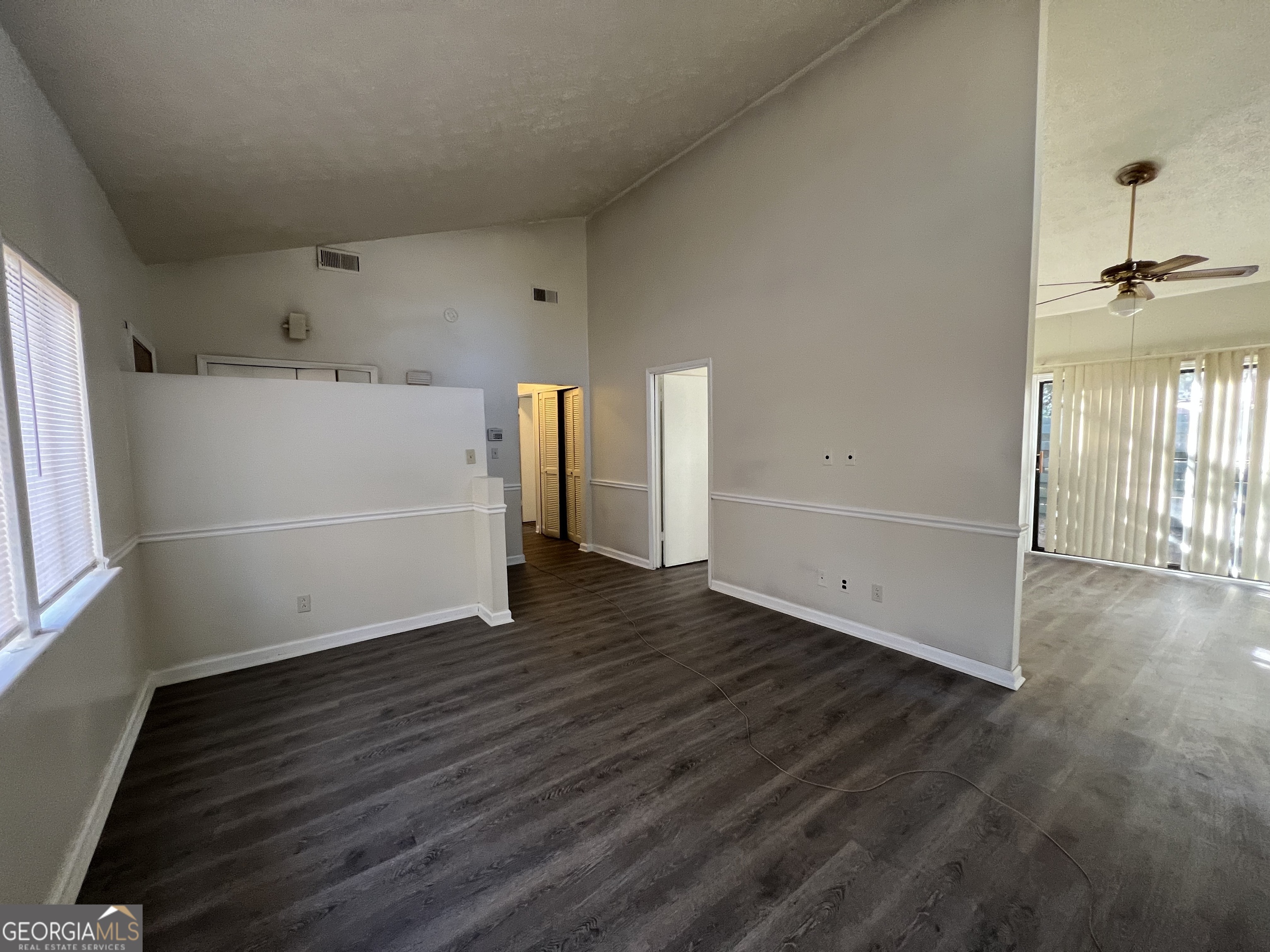 7560 Taylor RD # 5