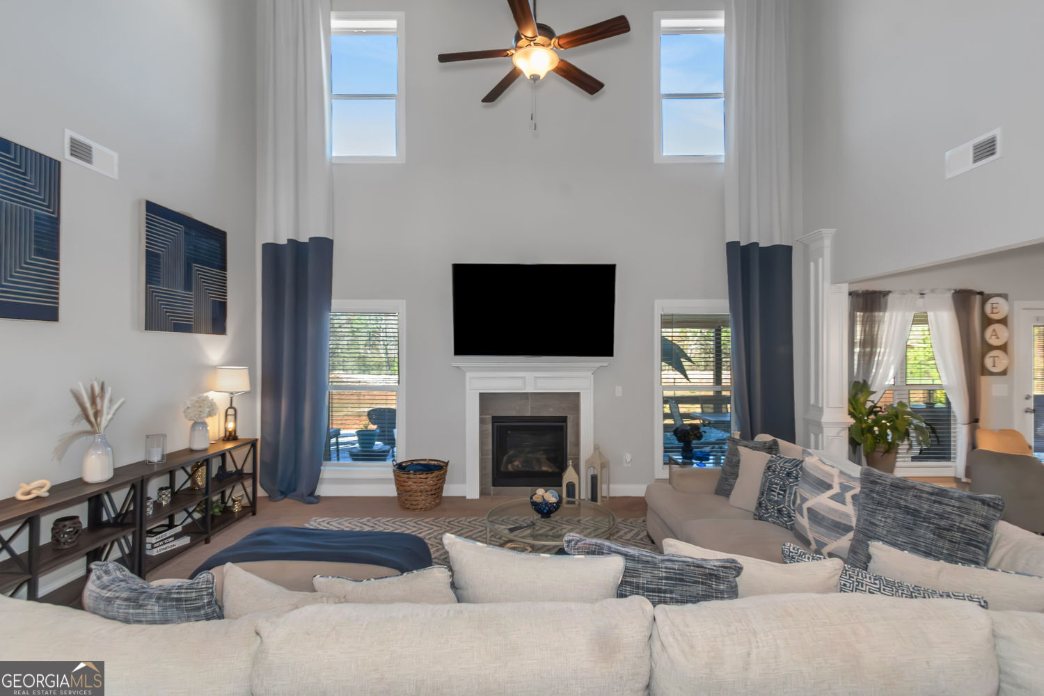 McDonough, Georgia 30252, United States, 5 Bedrooms Bedrooms, ,4 BathroomsBathrooms,Residential,Pending,81777