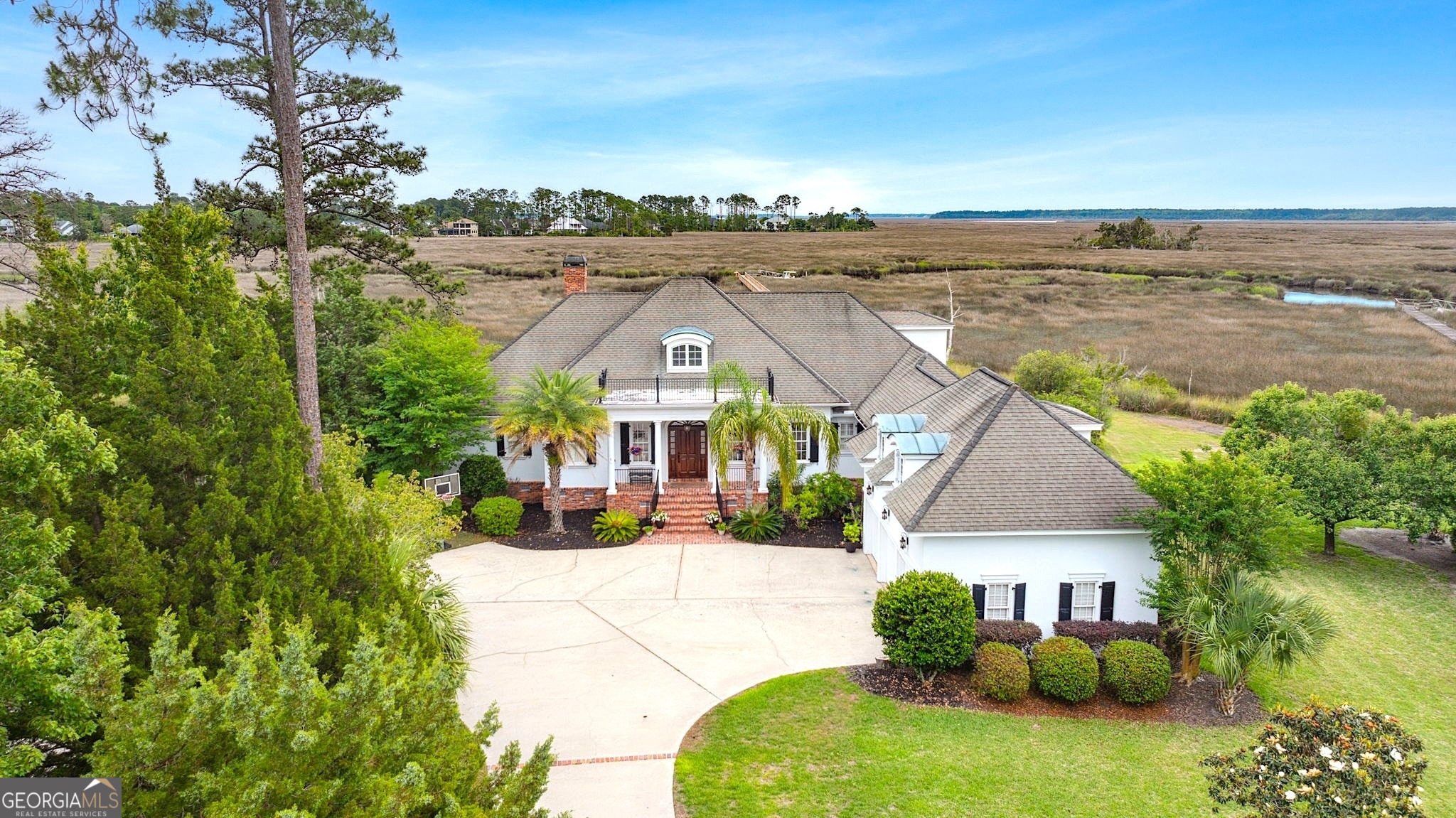 1041 Greenwillow DR