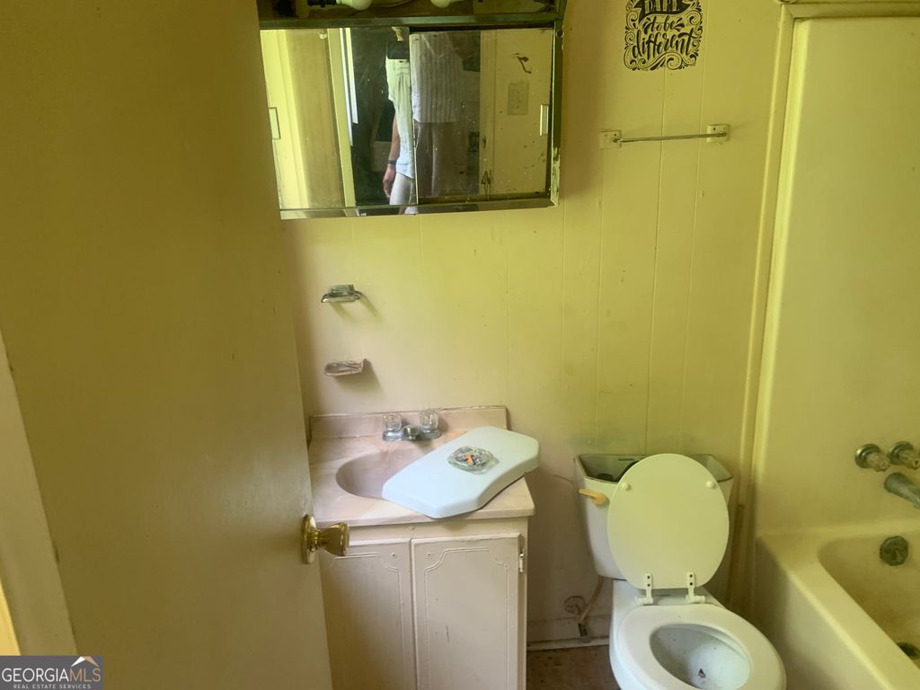 Photo of 5897 Leone Drive W, Macon, GA 31206 (MLS # 10669574)