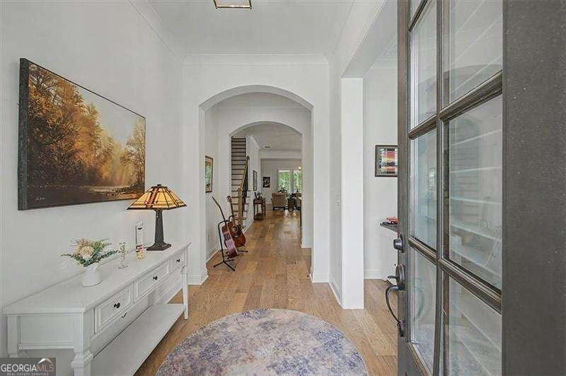 1259 Lakeside Overlook