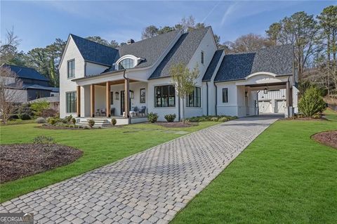205 Thomas CIR Roswell GA 30075