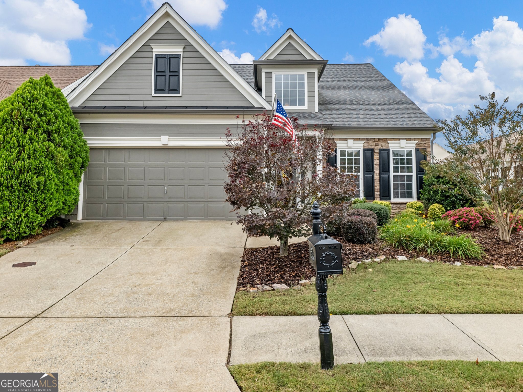 Peachtree Court - Residential