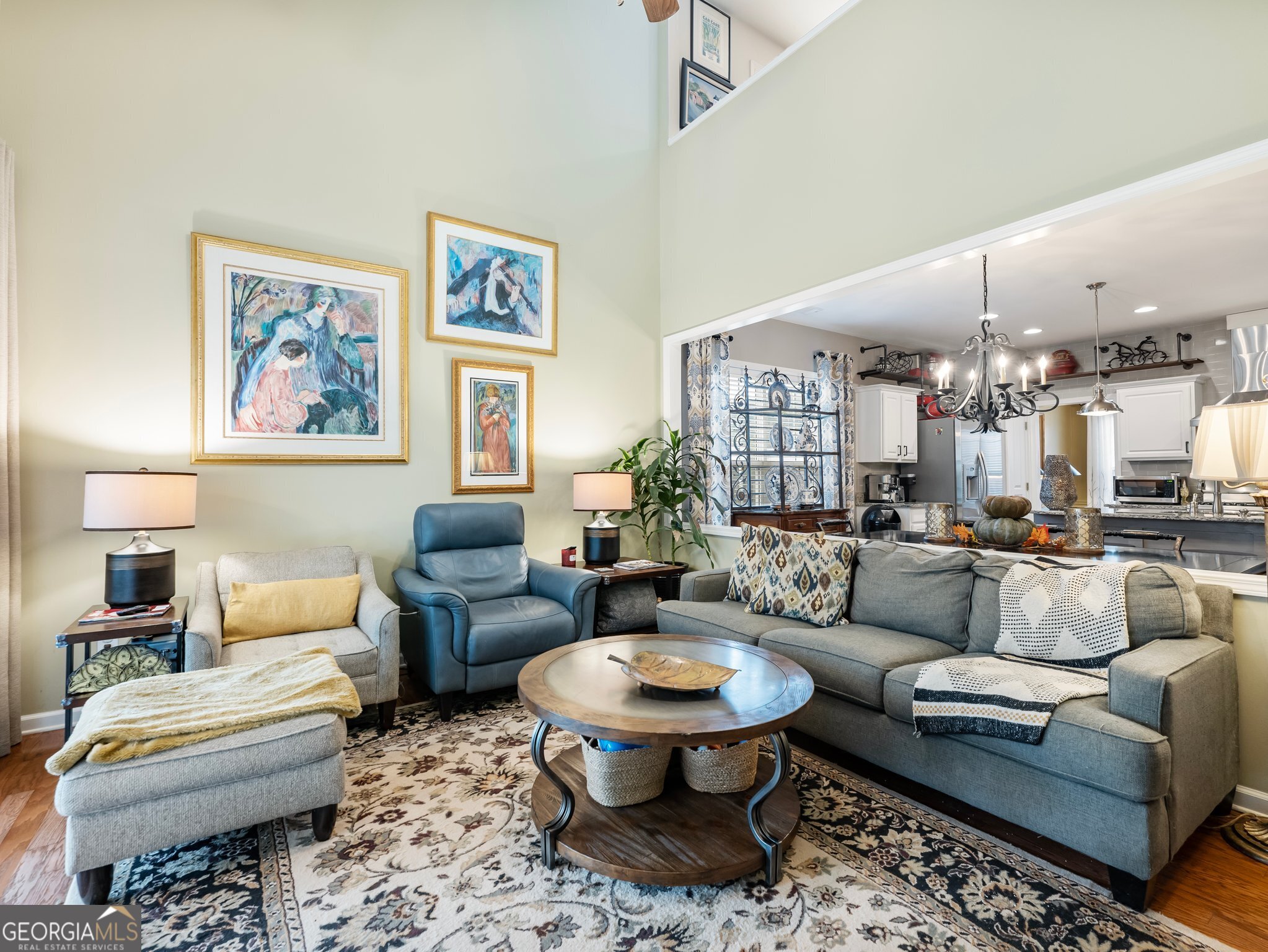 Peachtree Court - Residential