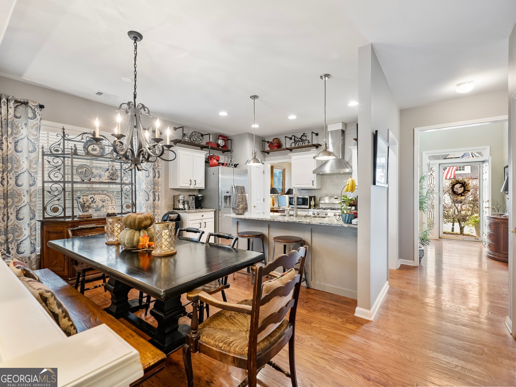 Peachtree Court - Residential