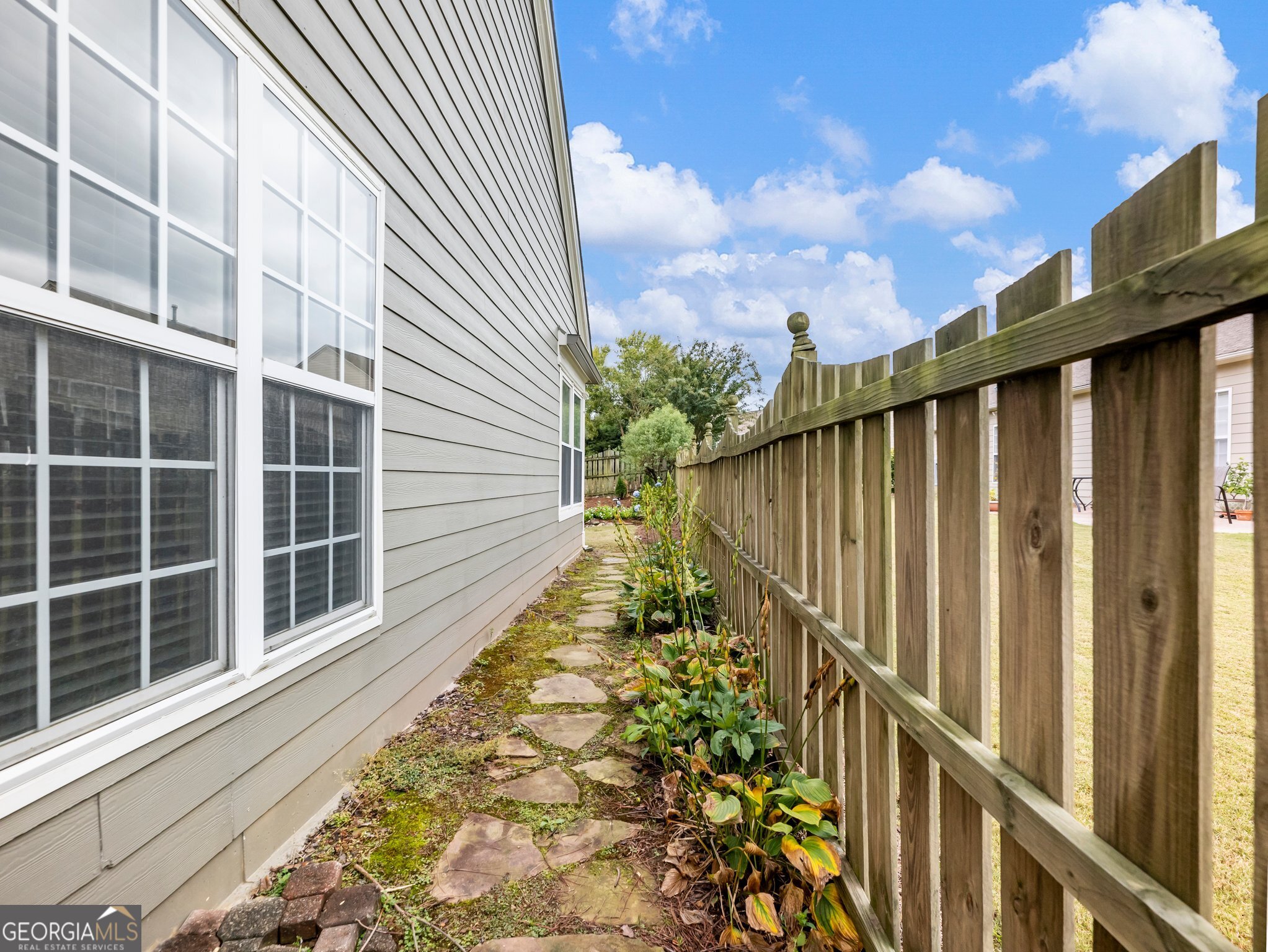 Peachtree Court - Residential