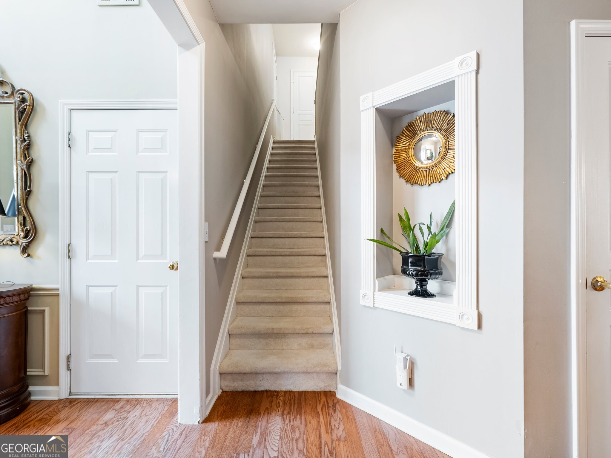 Peachtree Court - Residential