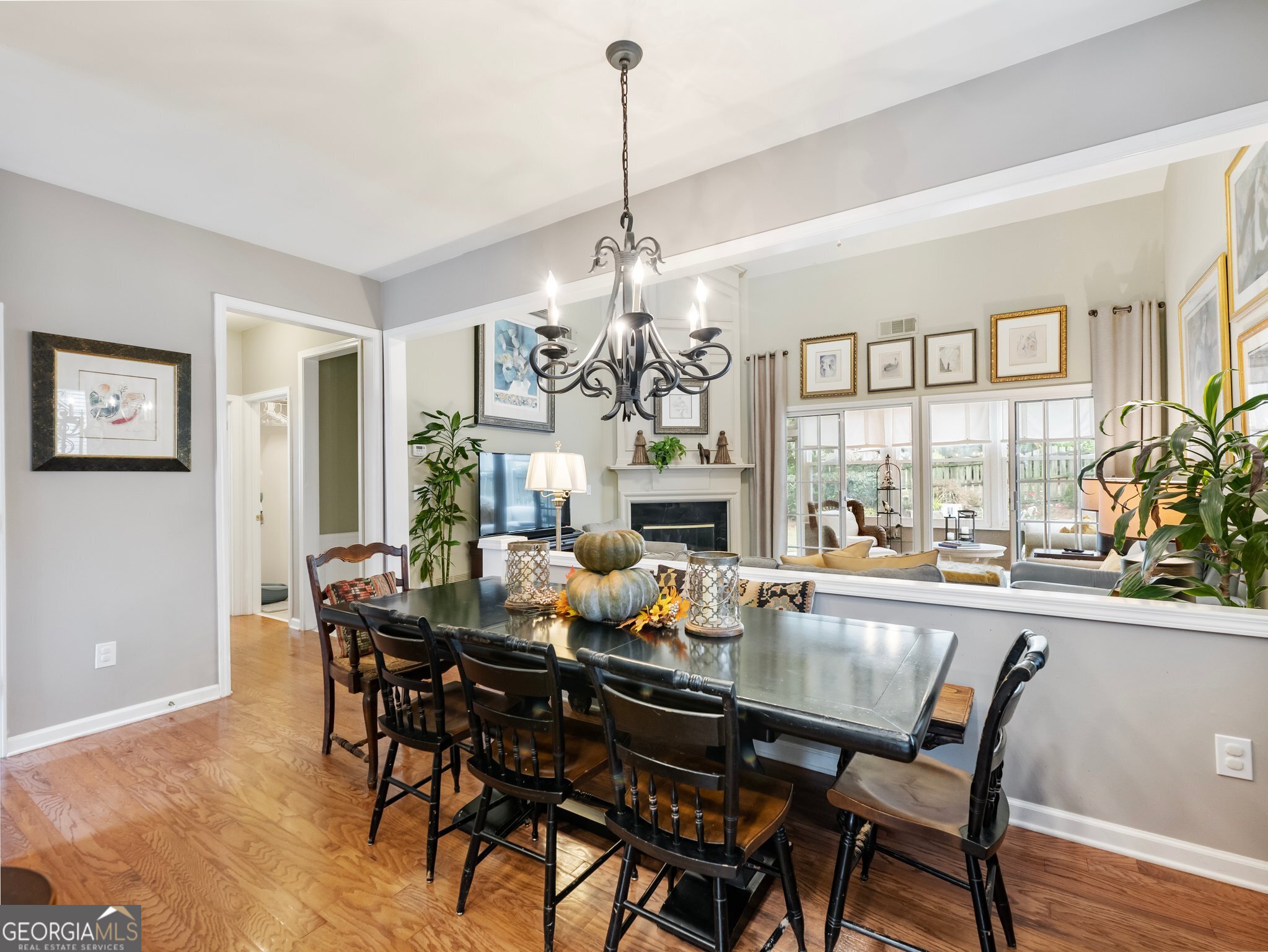 Peachtree Court - Residential