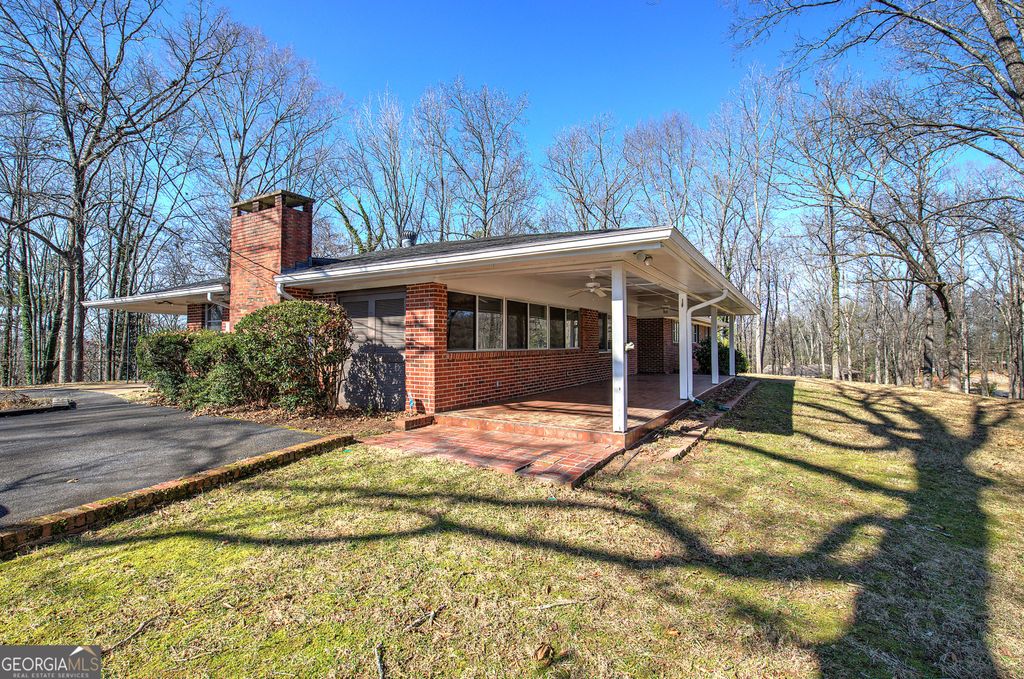 Photo of 16 Summit Drive SE, Lindale, GA 30147 (MLS # 10674804)