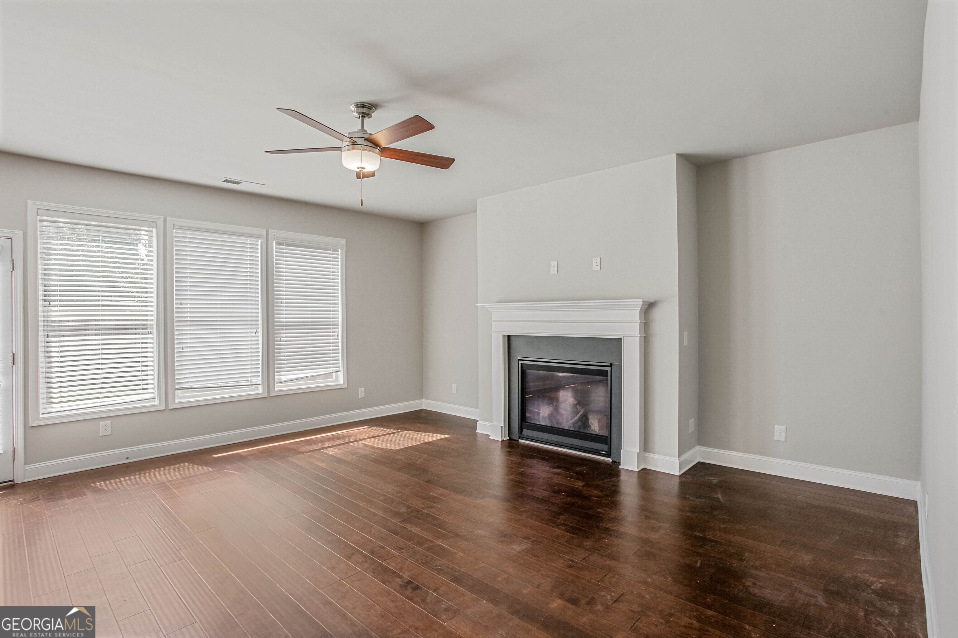 149 Fieldbrook XING