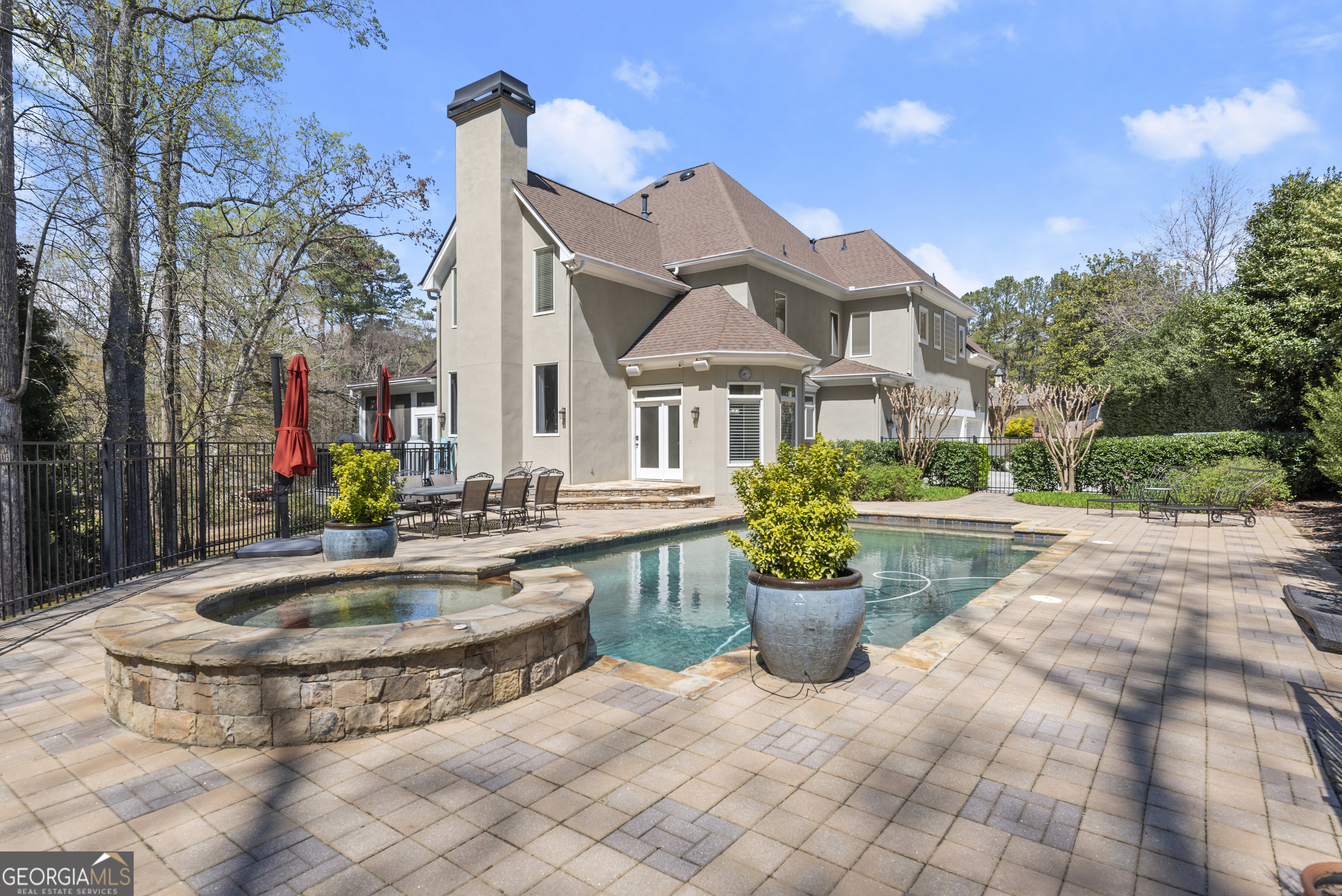 Atlanta Country Club - Residential