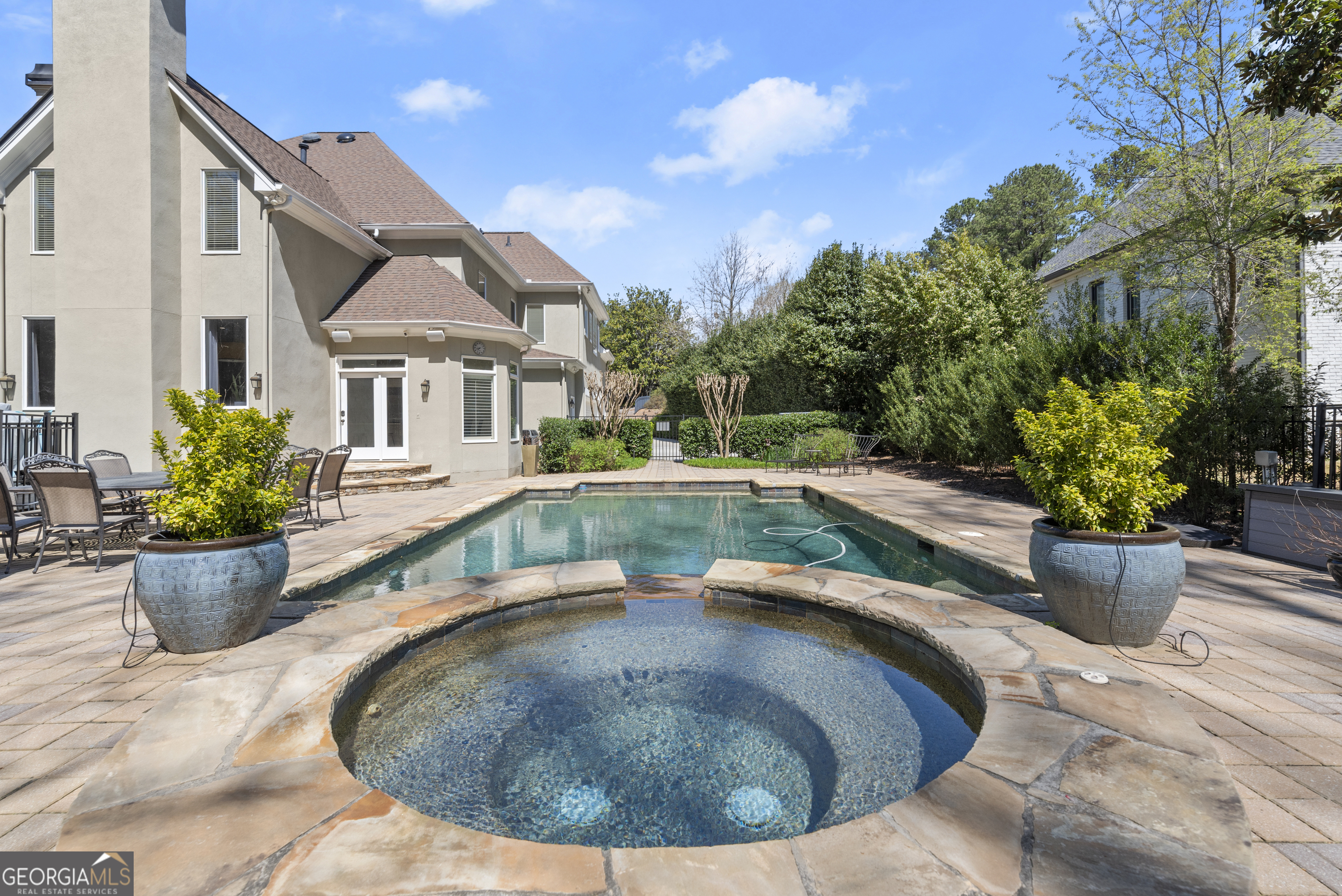 Atlanta Country Club - Residential