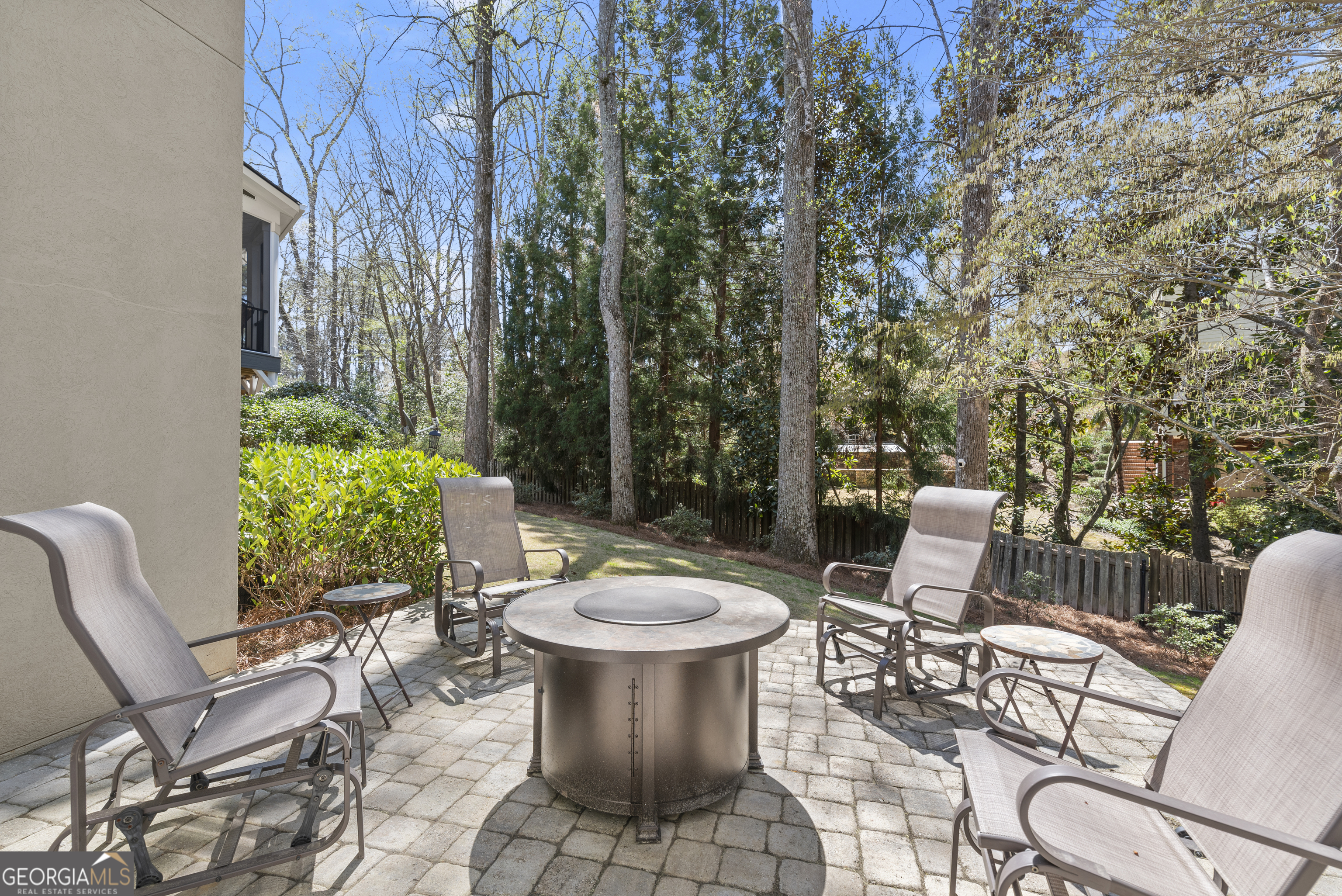 Atlanta Country Club - Residential