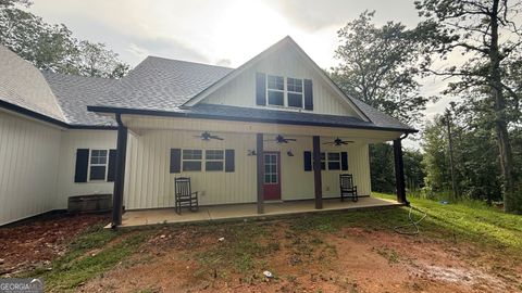 1440 McCard Lake RD Meansville GA 30256