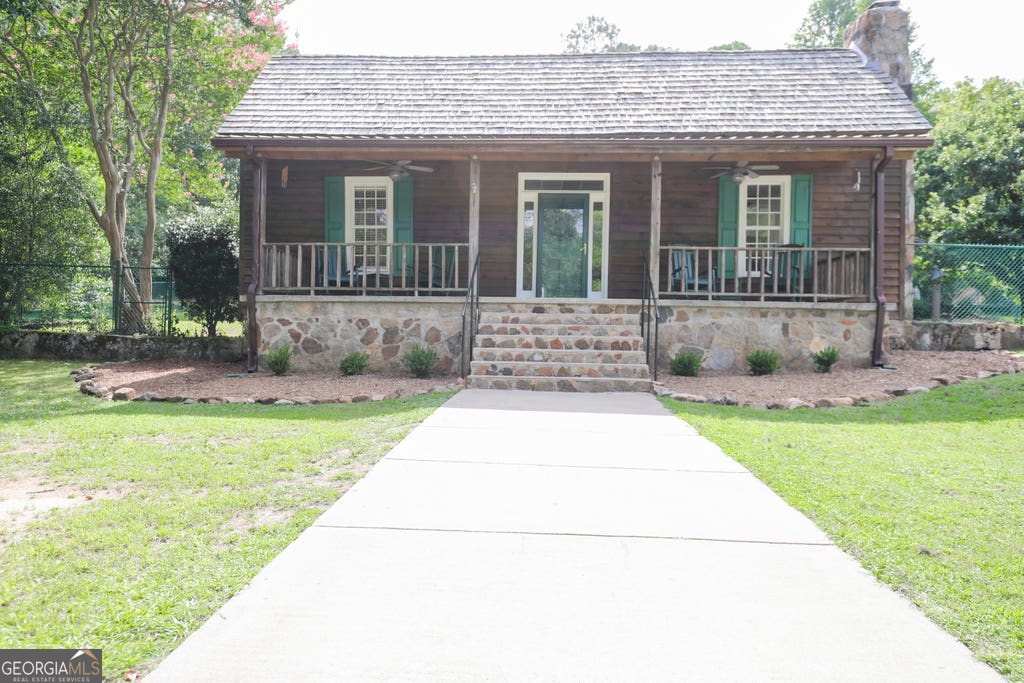 Photo of 363 Sanders Davis RD, Newnan, GA 30263 (MLS # 10812282)