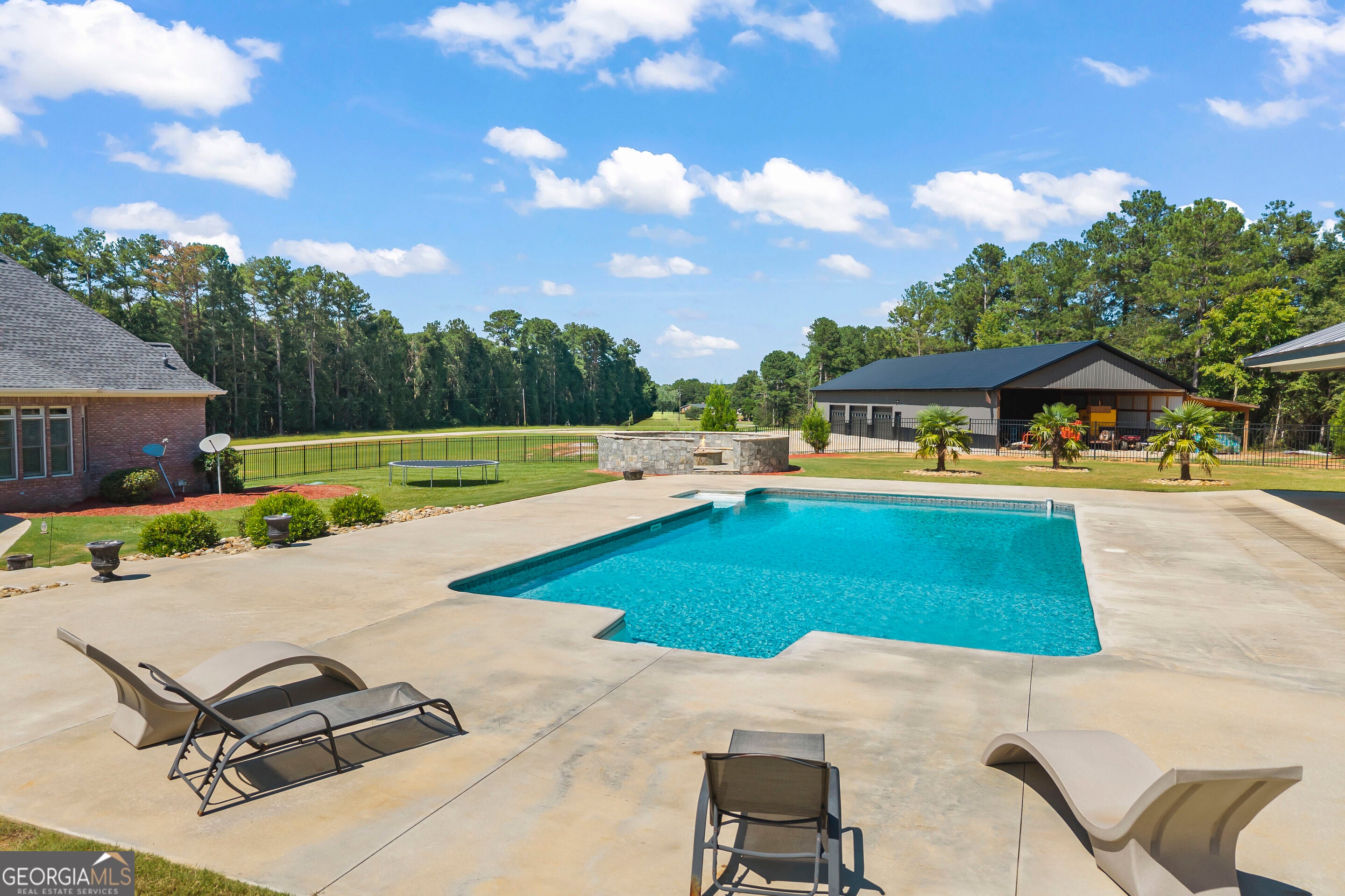 141 Virginia Hills RD