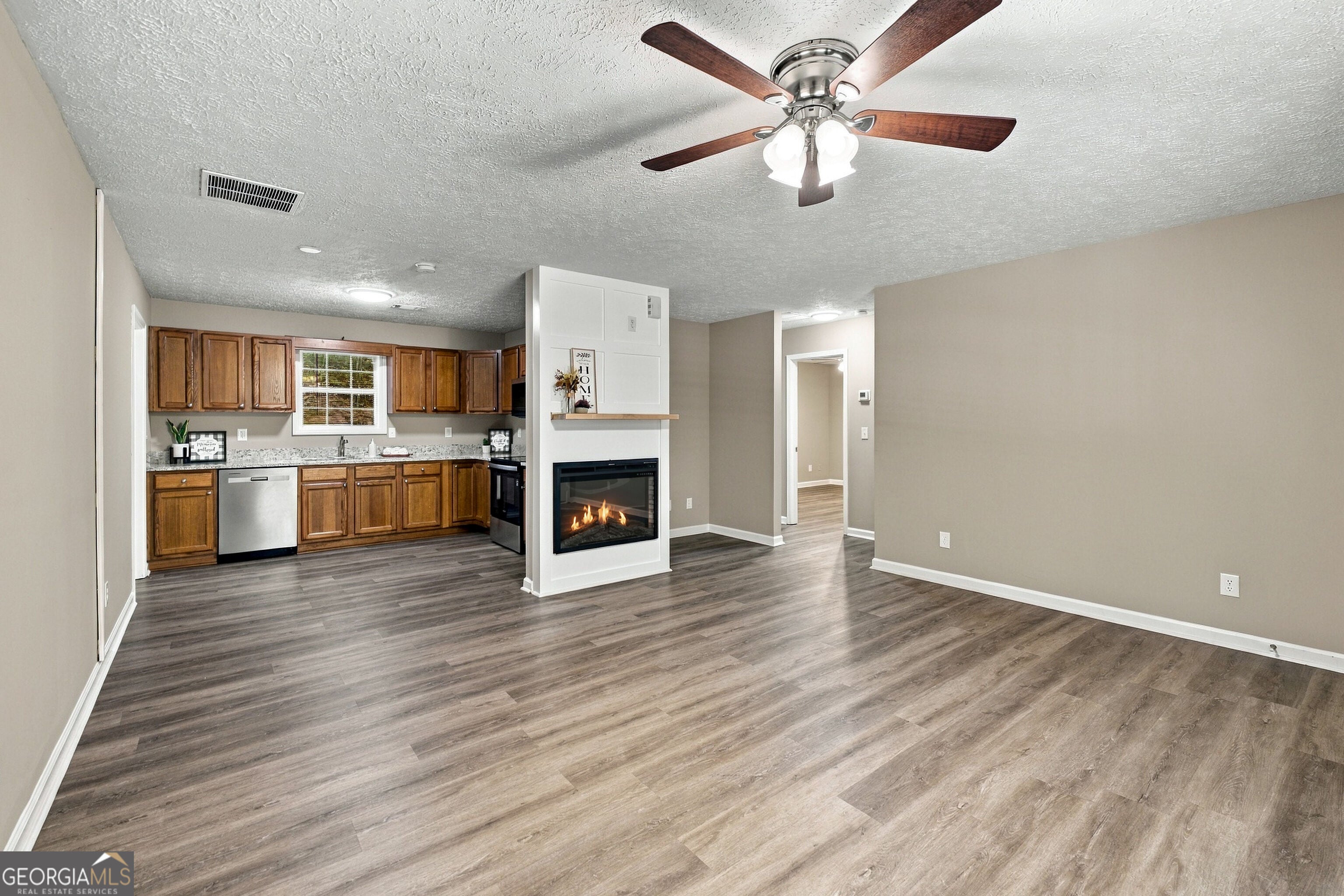 78 Creekside TRL