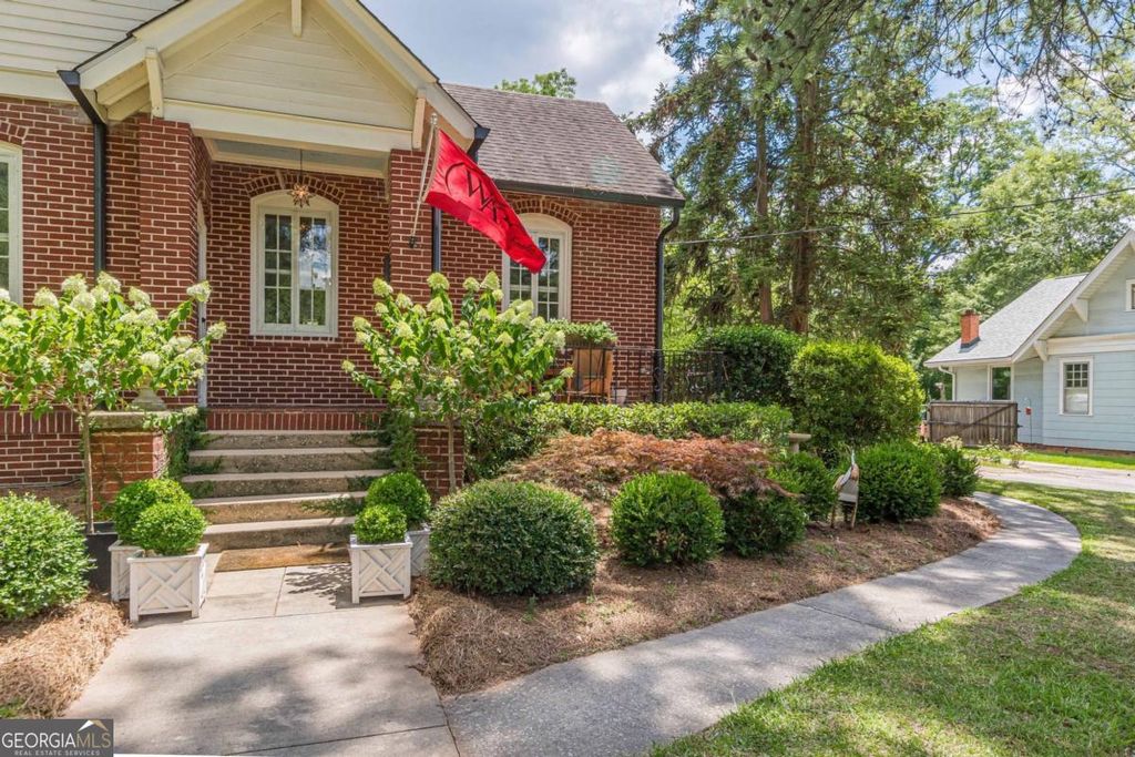 Photo of 1878 Cambridge Avenue, Atlanta, GA 30337 (MLS # 10625084)