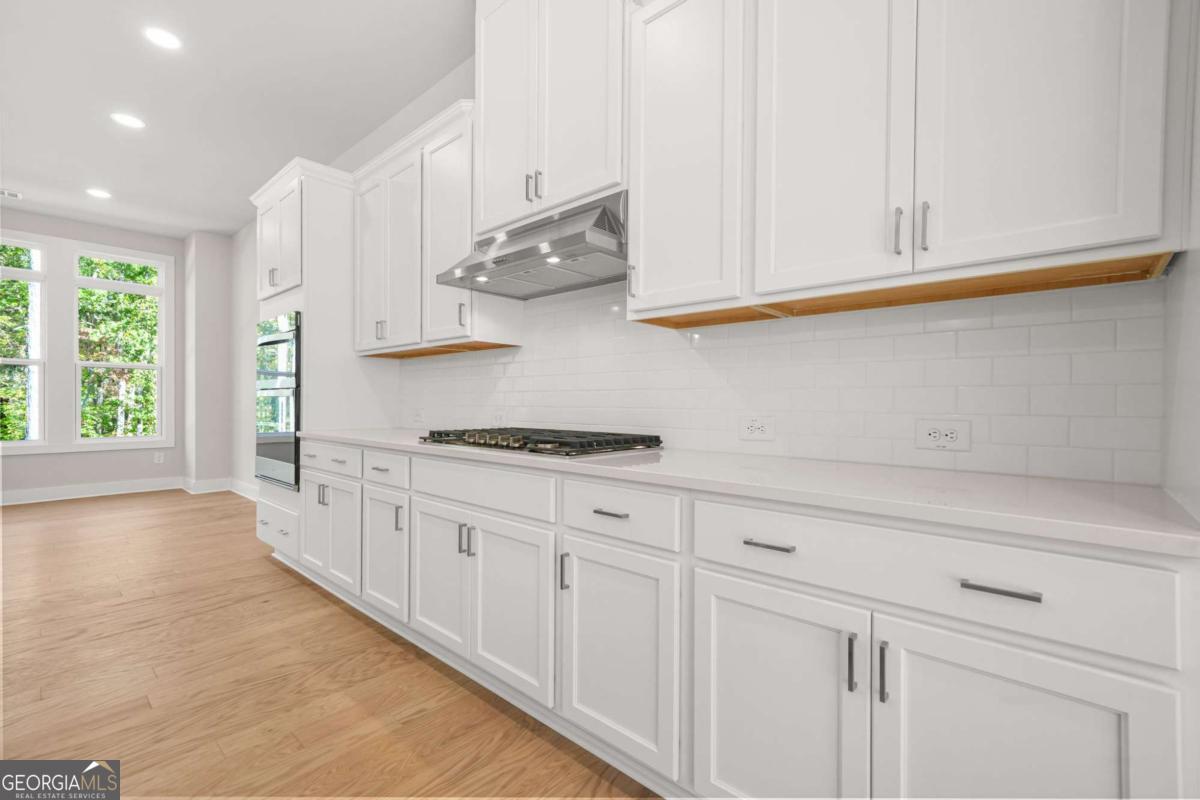 ROWAN WALK - Residential Lease