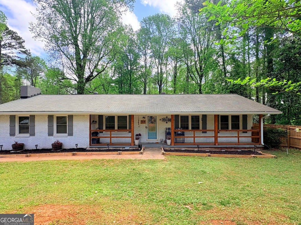 Photo of 768 Swan Lake Road, Stockbridge, GA 30281 (MLS # 10871443)