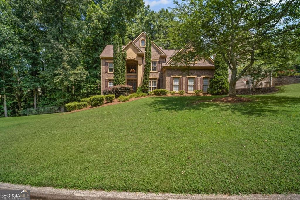 Photo of 403 Glenhurst Trace, Canton, GA 30115 (MLS # 10701627)