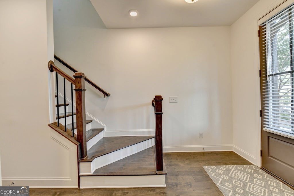 Photo of 3997 Knox Park Overlook, Duluth, GA 30097 (MLS # 10872522)