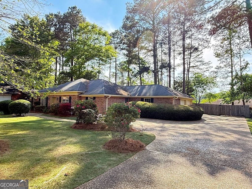 Photo of 6827 Trapper Way, Midland, GA 31820 (MLS # 10728152)