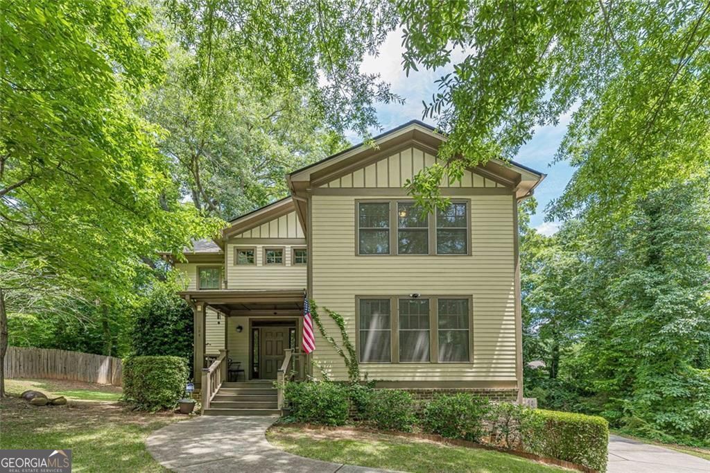 Photo of 2084 Marshalls Lane, Atlanta, GA 30316 (MLS # 10771245)