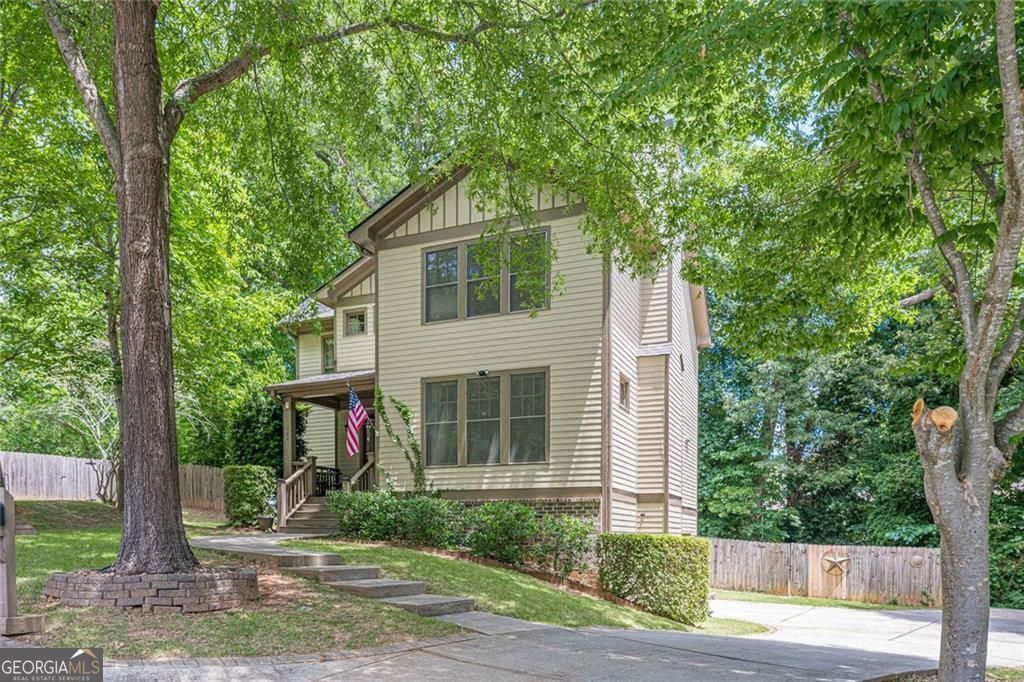 Photo of 2084 Marshalls Lane, Atlanta, GA 30316 (MLS # 10771245)