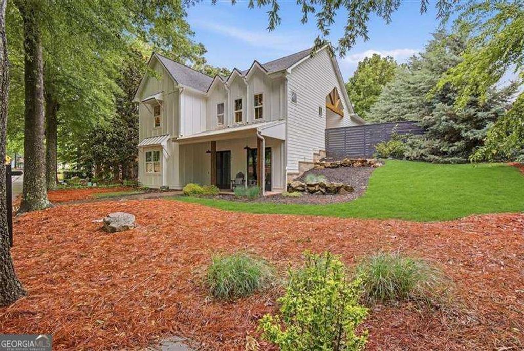 Photo of 240 Rope Mill Road, Woodstock, GA 30188 (MLS # 10765752)