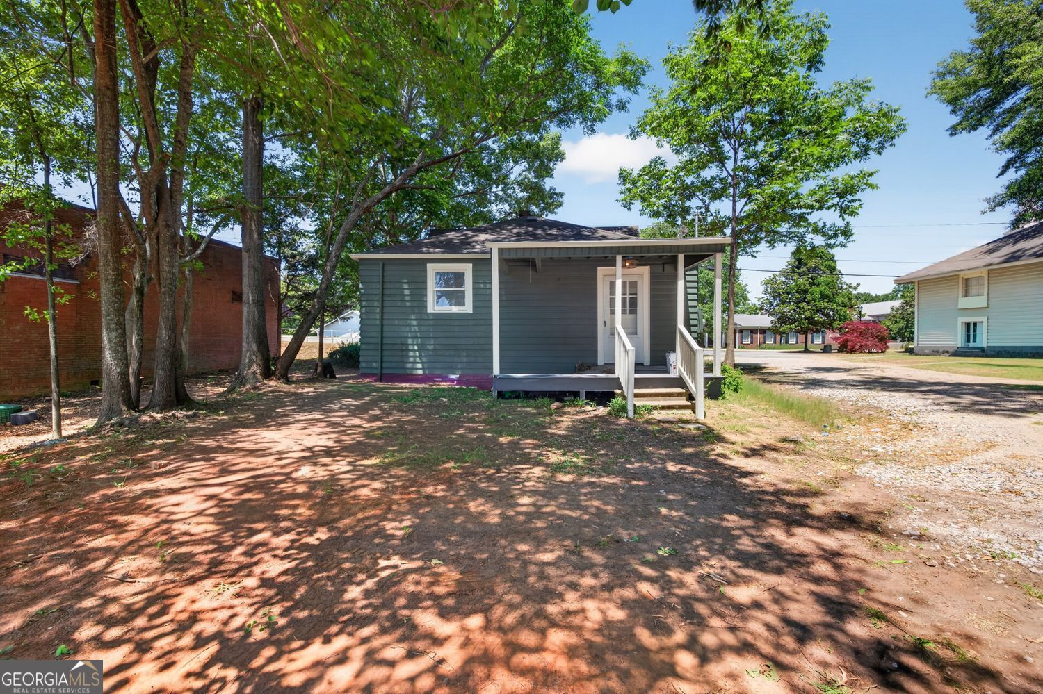 298A S Cherokee RD