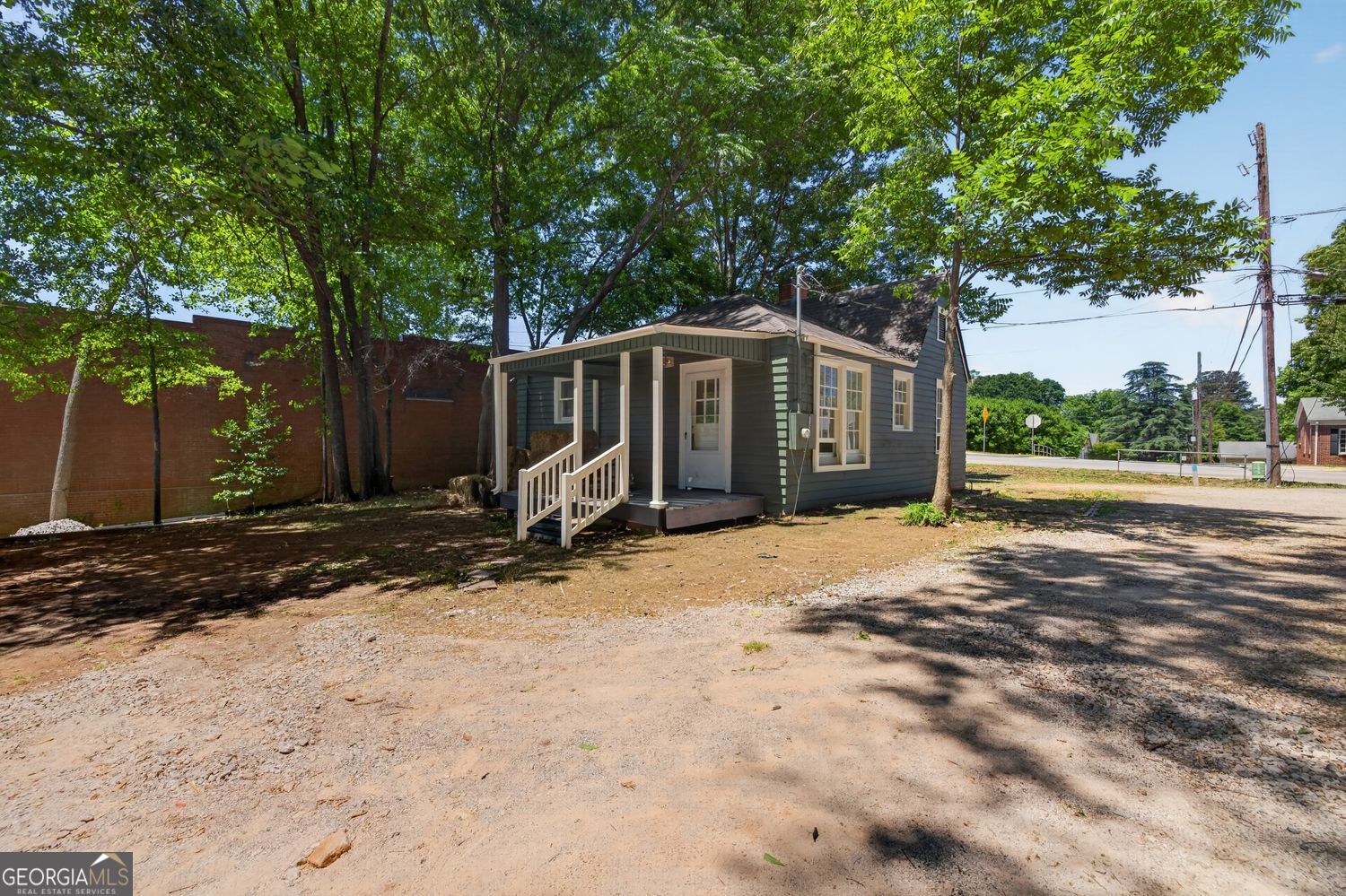 298A S Cherokee RD