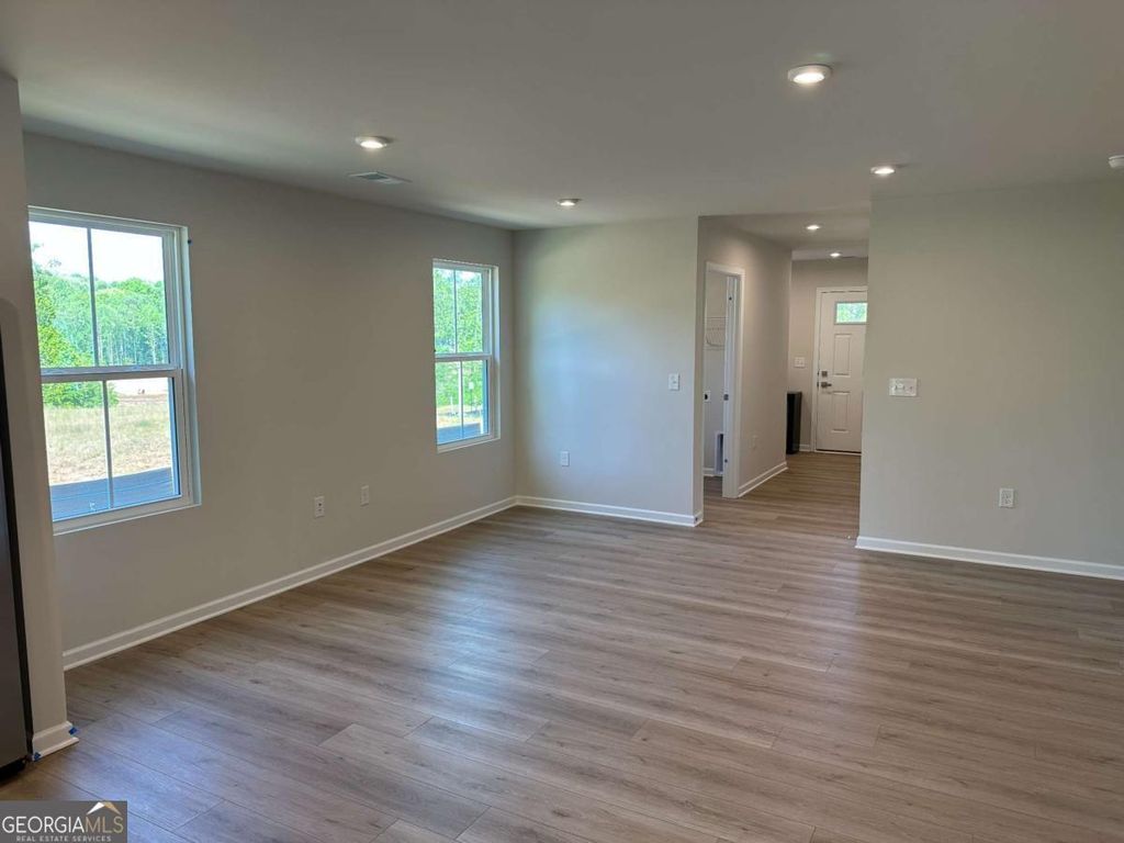 Photo of 6533 Oakwood Trace Drive, Union City, GA 30291 (MLS # 10733138)