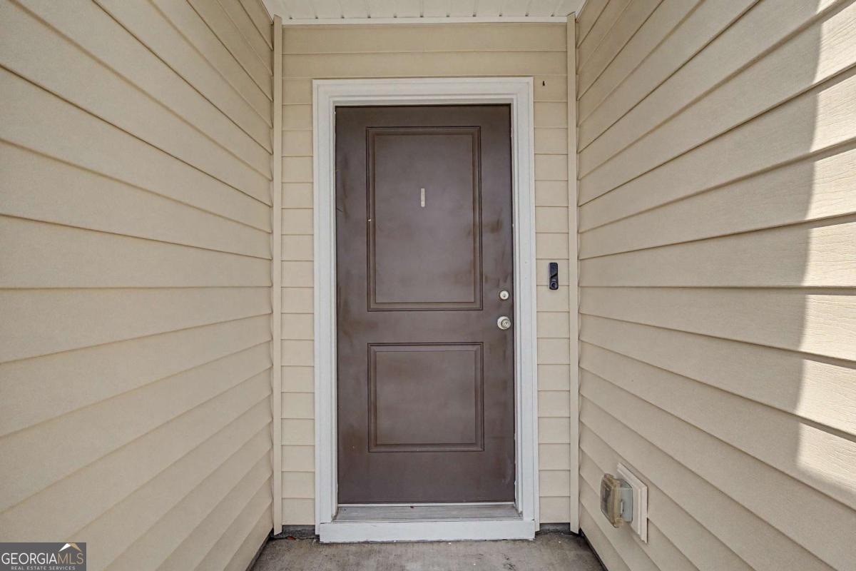 24 Hawkhorn CT