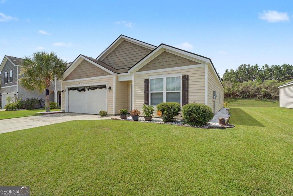 Photo of 24 Hawkhorn Court, Port Wentworth, GA 31407 (MLS # 10808131)