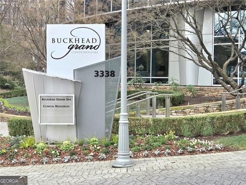 Photo of 3338 NE Peachtree Road NE #601, Atlanta, GA 30326 (MLS # 10692470)