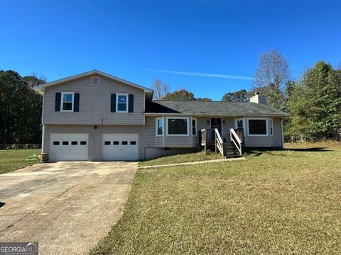 A home in Newnan